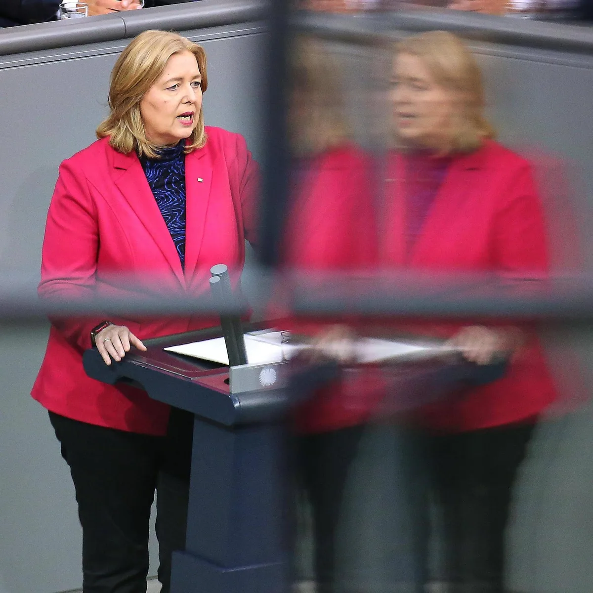 Koalitionspläne - Bas stellt Krankschreibung ab erstem Tag infrage und ist für Übergangsfrist bei Rentenplänen