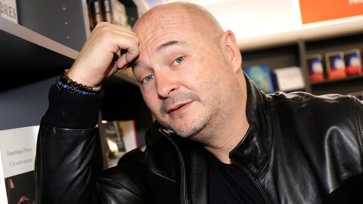 Cauet, déjà à l’antenne plusieurs heures par jour sur Europe 2, récupère une heure de plus sur Europe 1