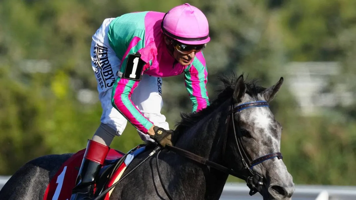 Filly Luster earns emphatic victory in $1-million King’s Plate thoroughbred race