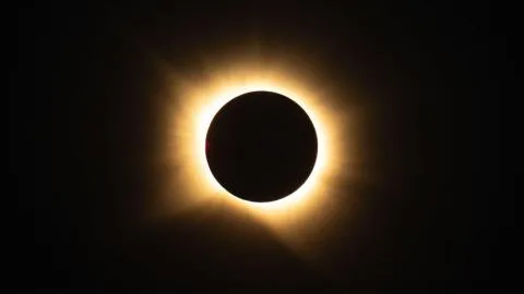Mario Picazo pone fecha al próximo gran eclipse solar en España: "Uno de los más largos del siglo"