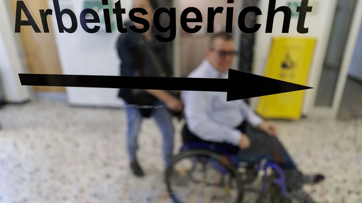 Arbeitsgericht: Warum ein Behinderter auf Mindestlohn in Werkstätten klagt