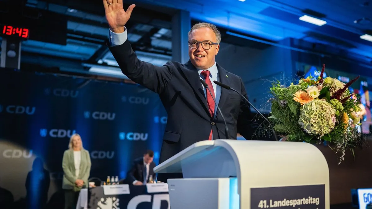 CDU-Landesparteitag: Rückendeckung für Regierungschef Voigt vor Misstrauensvotum