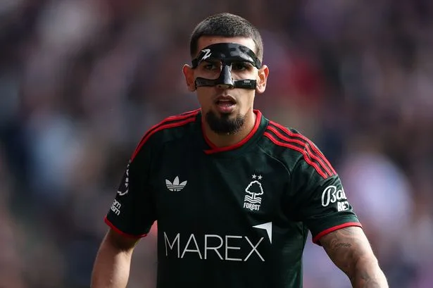 Why is Daniel Munoz wearing a face mask against Arsenal? Reason explained