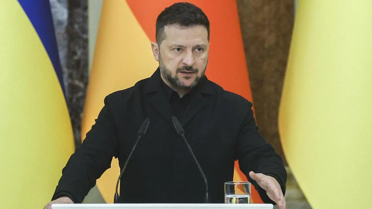 Ukraine launches drone strike on Russian oil refinery as Zelensky declares truce over amid deepening tensions with Trump