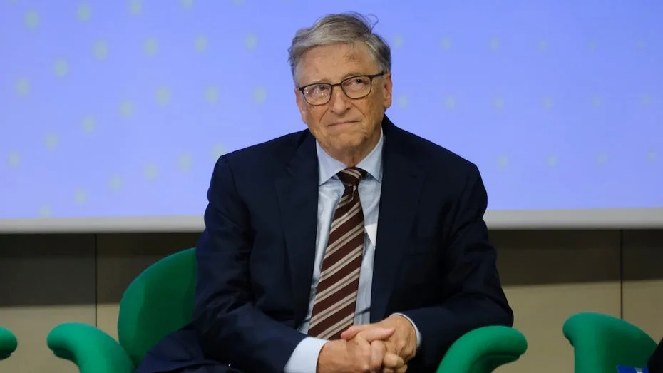 Gates' Warnung: KI ist schneller – aber sollten Menschen trotzdem manche Jobs behalten?