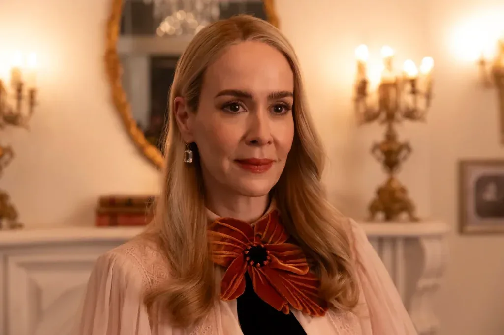‘American Horror Story’: Ryan Murphy revela detalhes da 13ª temporada e NEGA que seja ‘Coven 2.0’
