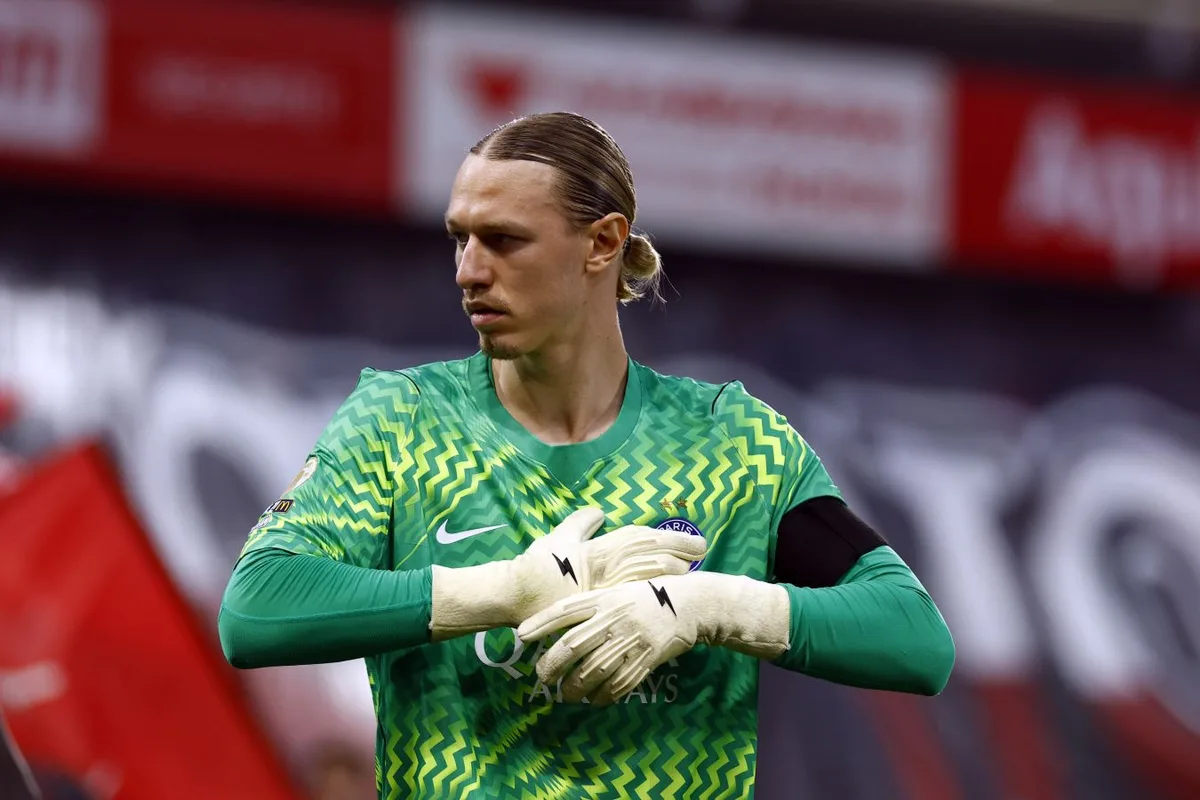 Сафонов получил оценку 7,7 от WhoScored за победный матч Лиги чемпионов с «Ман Сити»