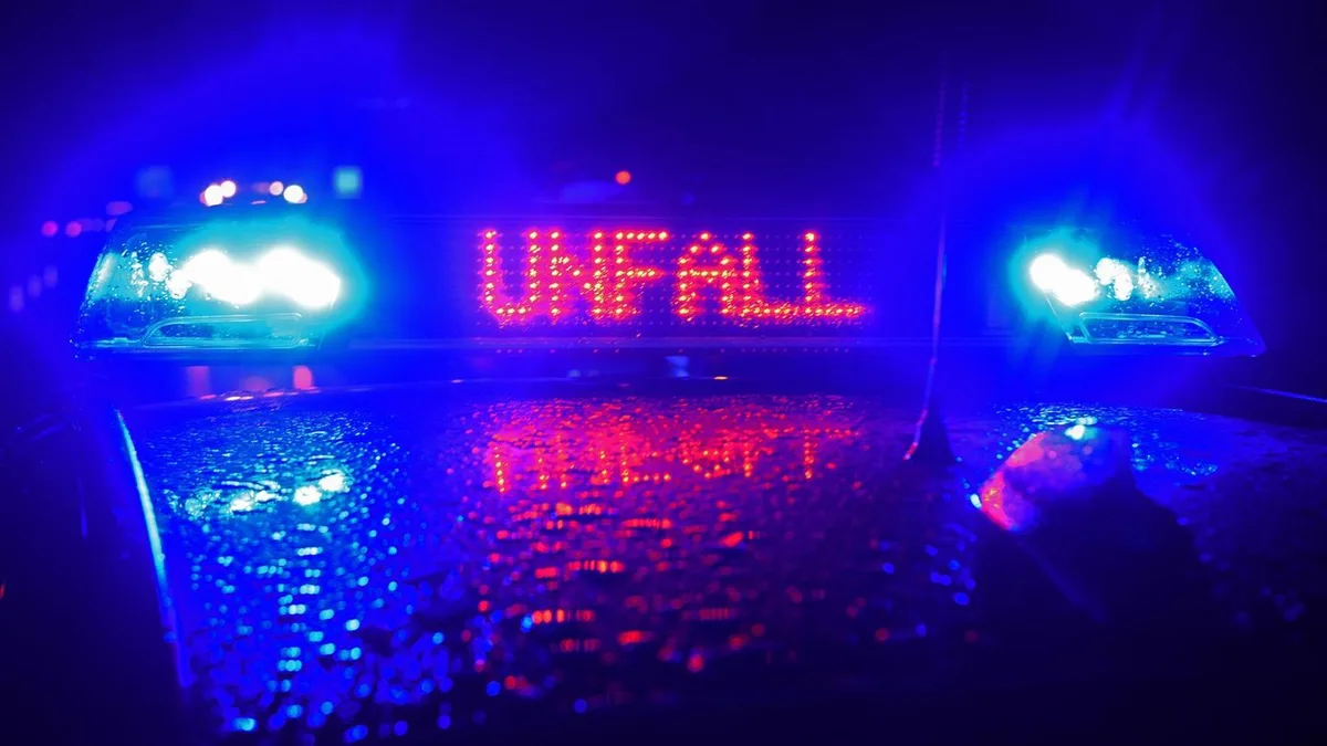 Zwei Verletzte: Regen sorgt für Unfälle und Sperrungen auf Bayerns Straßen