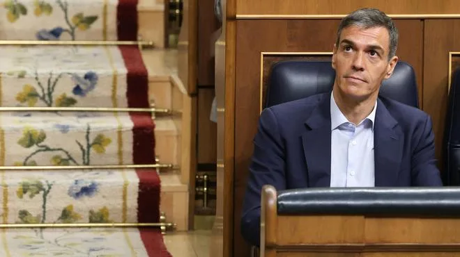 La oposición y los socios del PSOE reprochan a Sánchez llegar "tarde" a dar explicaciones al Congreso