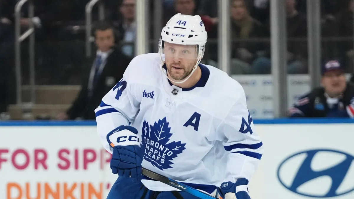Maple Leafs’ Hiller giving ‘clean slate’ to Rielly, expects great year