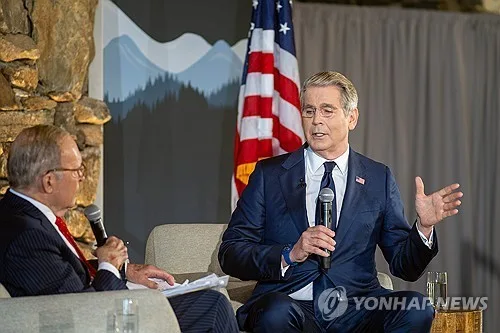 美재무 "호르무즈, 2년내 쓸모없어진다…파이프라인으로 우회"