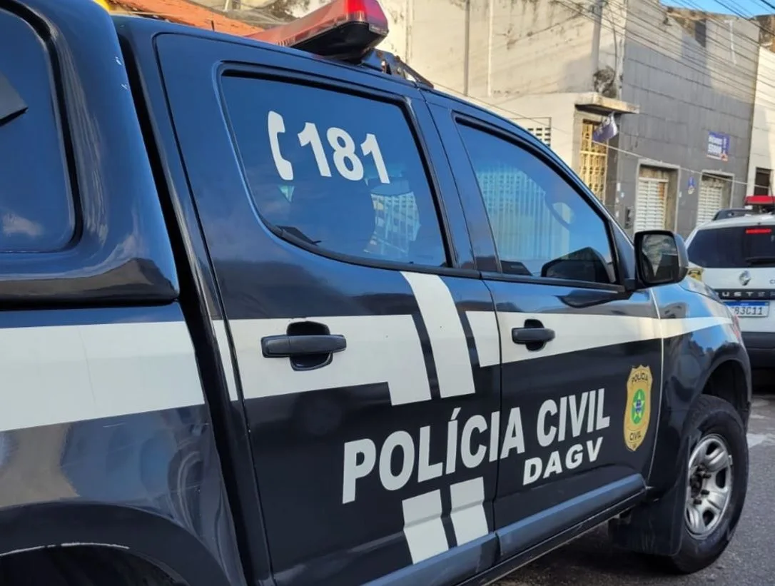 Homem é preso por agressão, perseguição e divulgação de registros íntimos da ex-companheira em Tomar do Geru
