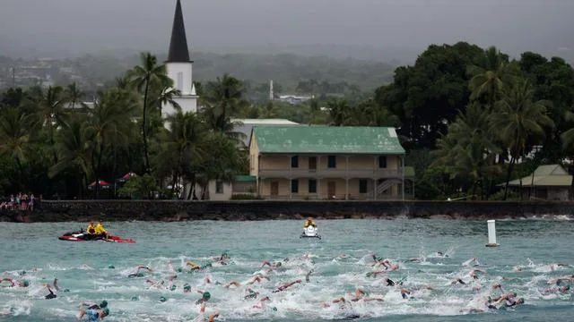 Triathlon: Drama-Abschied von Hawaii: Lange-Aus bei letzter WM