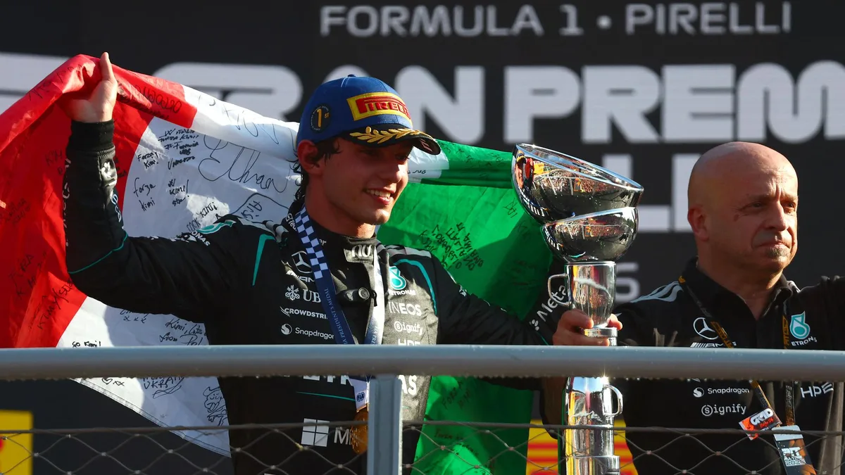Kimi Antonelli remporte le Grand Prix d’Italie à Monza après une remontée spectaculaire historique