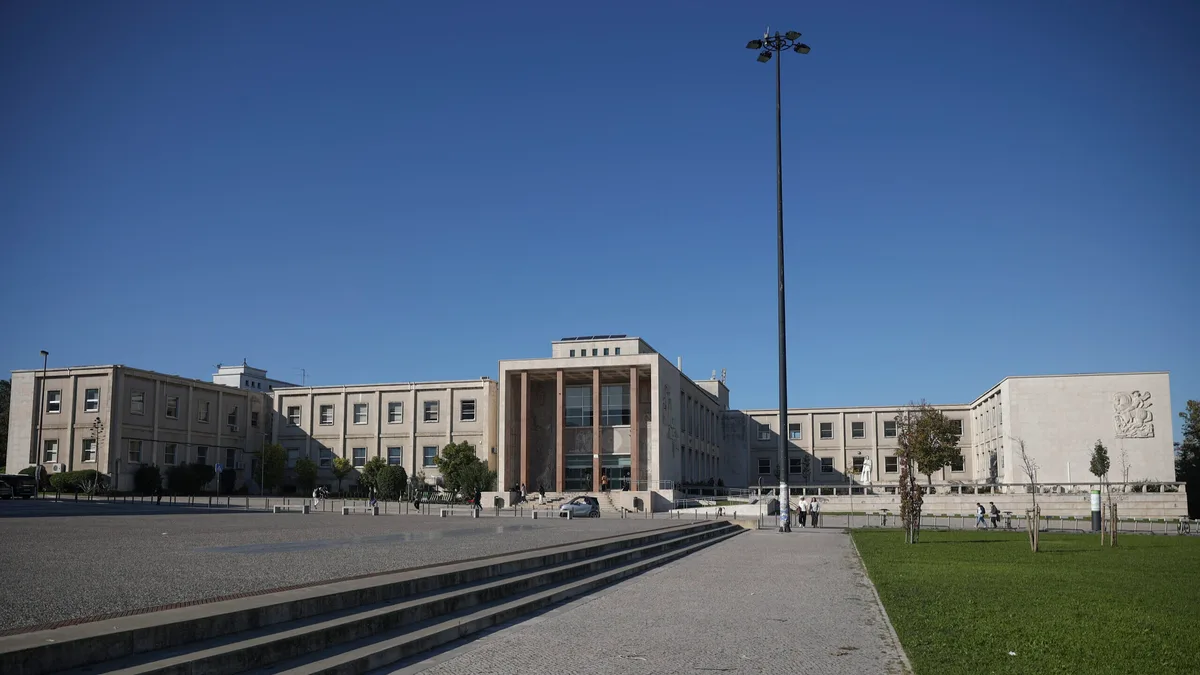 Universidades portuguesas recuam no ranking de Xangai