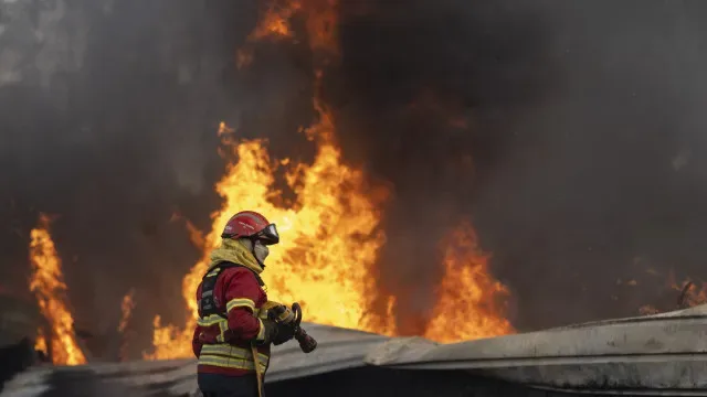 Alentejo 2030 apoia com 15 milhões aquisição de meios de combate a fogos