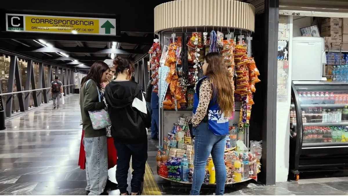 Reglamento Metro CDMX: esta es la fecha límite para que comerciantes usen uniformen y eviten multas