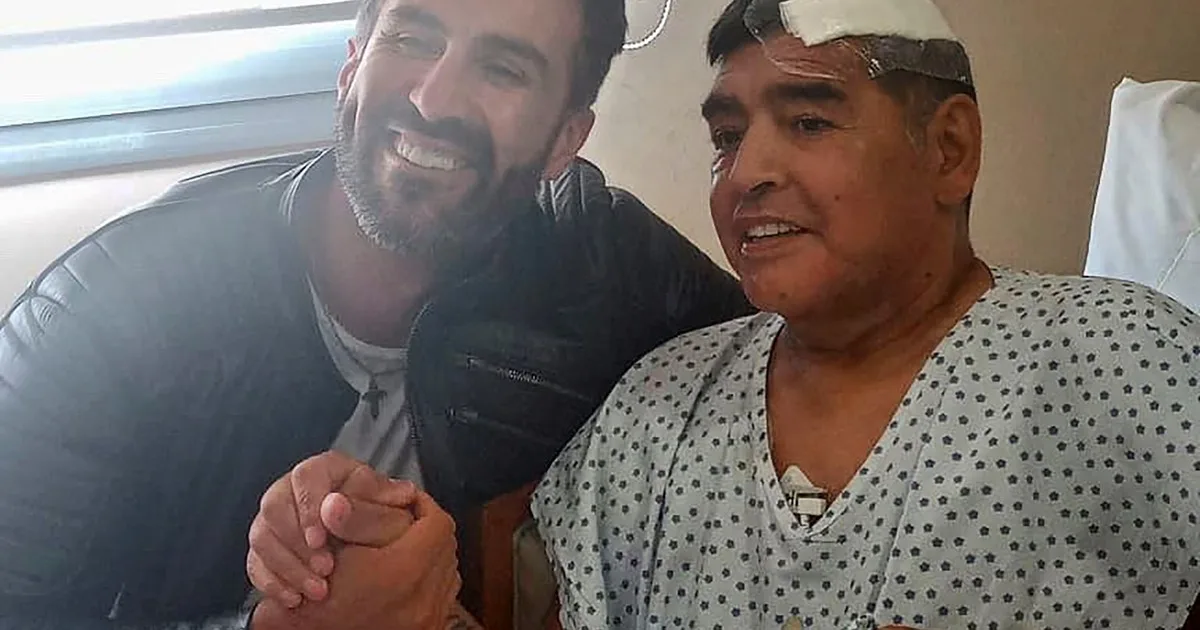 "No estaba en sus cabales": para dos testigos, Maradona tendría que haber sido internado en una clínica psiquiátrica y hubo cruces con las defensas