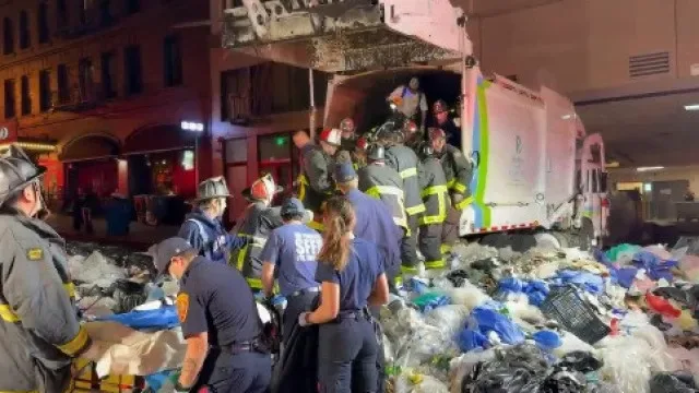 Homem resgatado de dentro de camião do lixo. Procurava comida