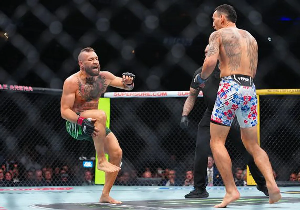 Max Holloway atiza a McGregor por poner excusas tras su combate: «Habló del hielo seco y yo no me caí. Se sintió lento y viejo»
