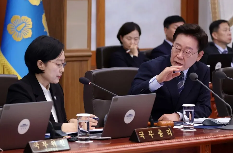 ‘형평성 논란’ 양육지원급여…이 대통령 “내년 7월 아닌 1월부터”
