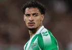 Antony tem casa roubada durante jogo da Champions: 'Revolta e frustração'