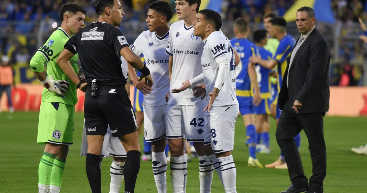 Árbitros de la 13: Tello a Racing - Independiente y sin partido en Primera para Lamolina