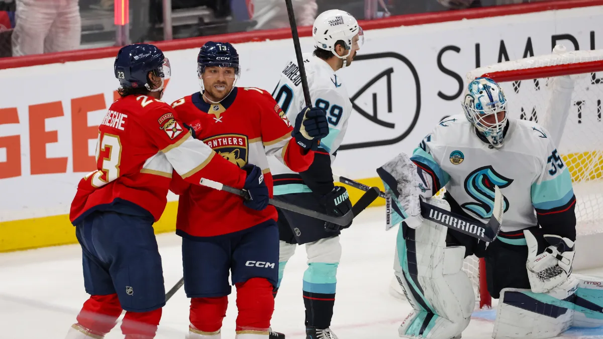 Panthers become first NHL team to have three straight natural hat tricks