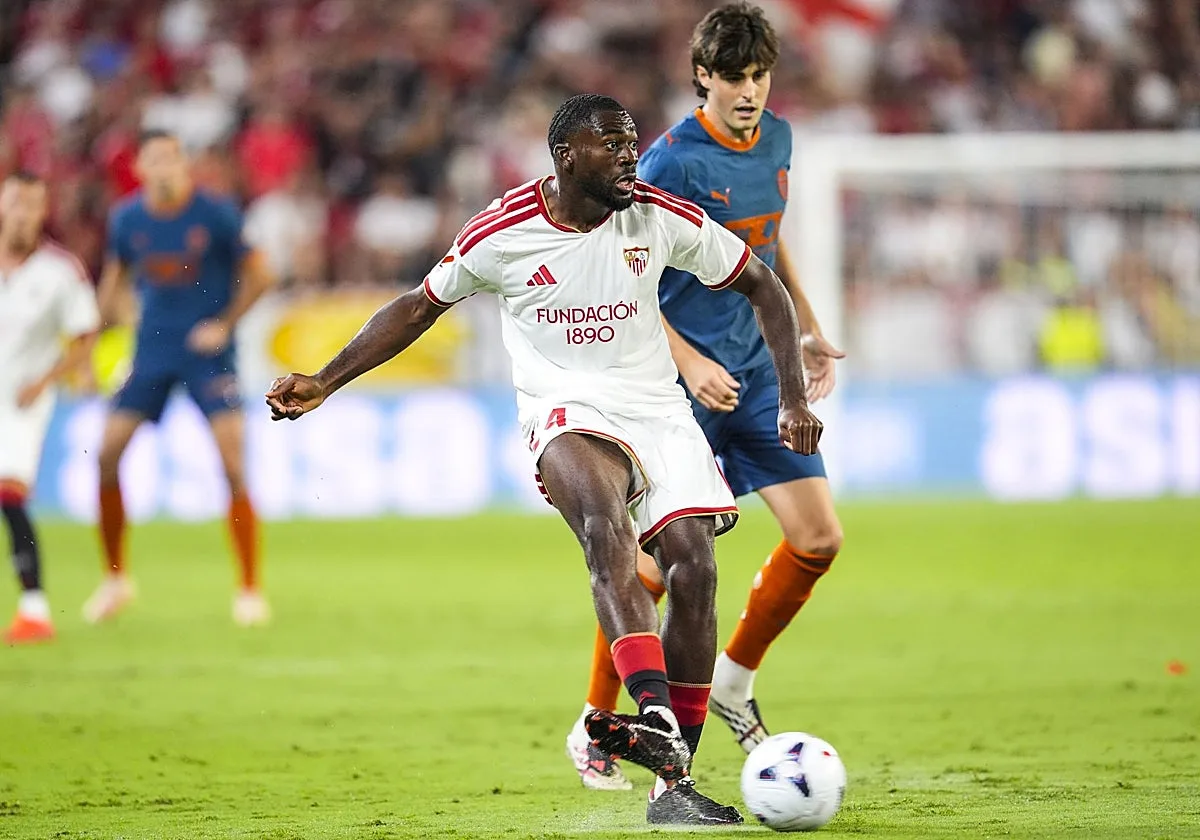 Fofana debuta en Nervión y la afición del Sevilla FC ya tiene nuevo ídolo