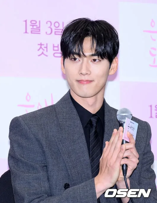 [단독] 6년만에 뜬 홍민기, 데폭·낙태 종용 논란…반박에도 광고 '손절' (종합)