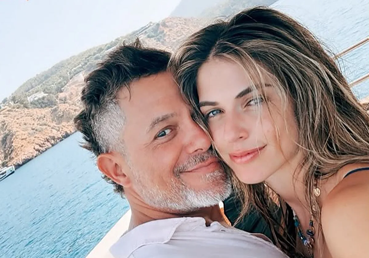 Stephanie Cayo dice basta a los rumores de embarazo con Alejandro Sanz: «Cuando suceda lo contaré (o no)»