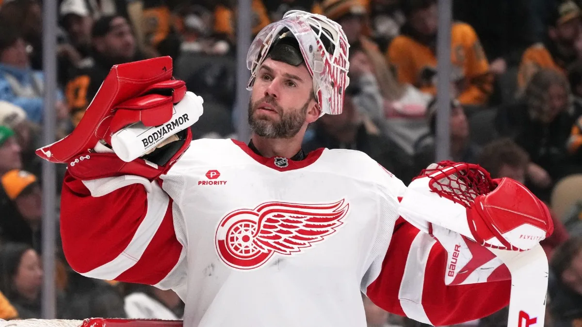 Cam Talbot sets goaltending record by playing for ninth team