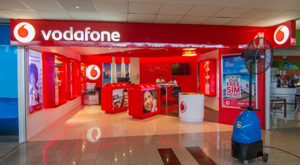 Vodafone contesta decisão de retirada total de fabricantes de alto risco da sua rede