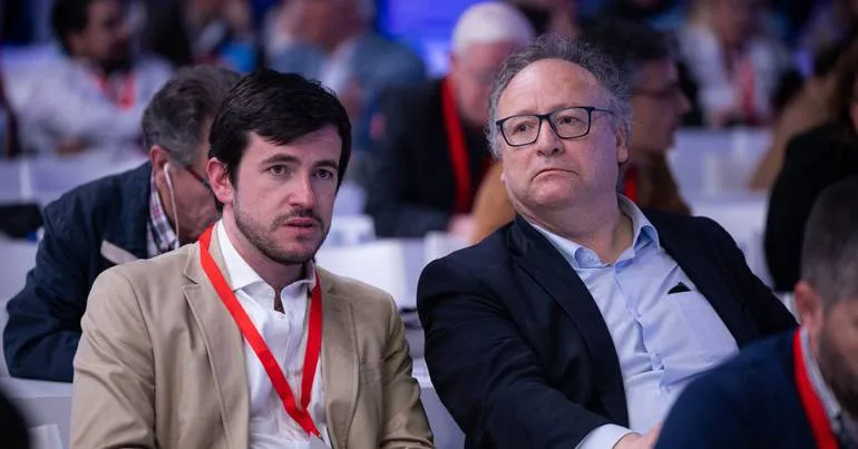 Assis considera inadmissível comparação entre PS e Chega
