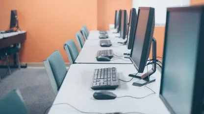 Mitmachaktion: Wie war euer Informatikunterricht in der Schule?