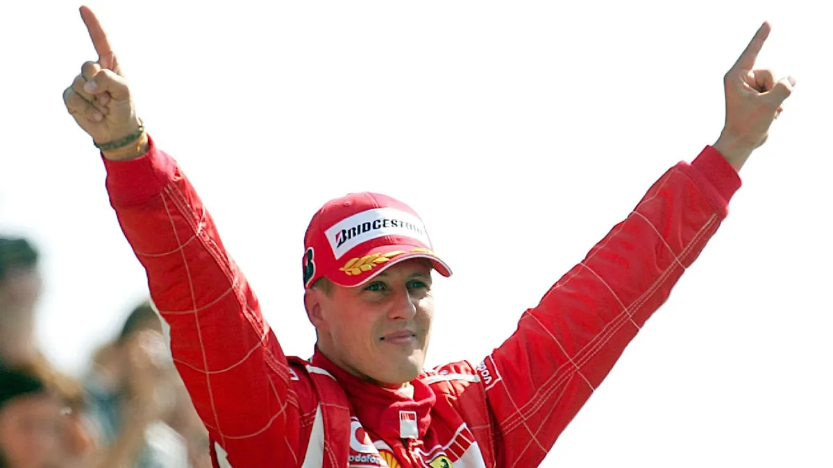 Bewegende Geste! - Ferrari ehrt Schumi in Monza