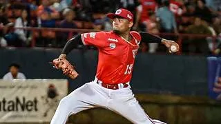 LVBP: ¡Impresionante! Adrián Almeida implanta récord de ponches en debut de Cardenales