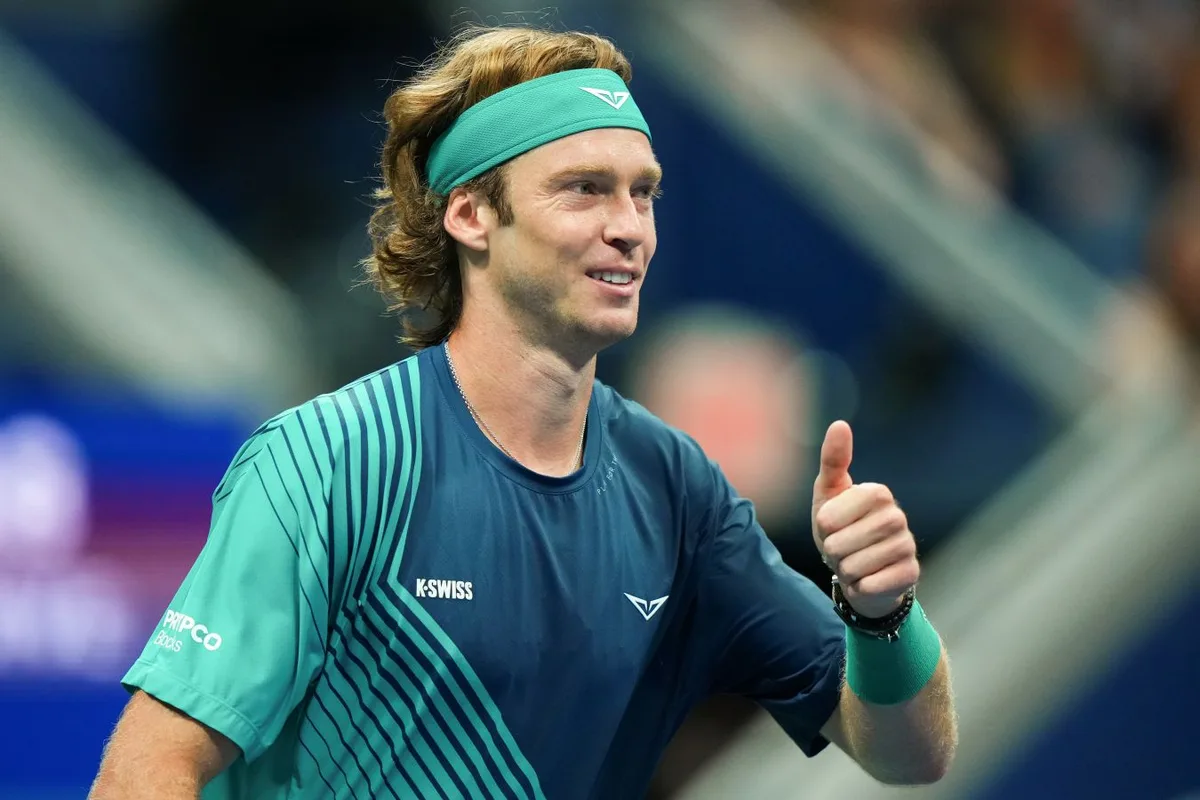 Эмоции Рублёва после волевой победы на старте US Open — 2026