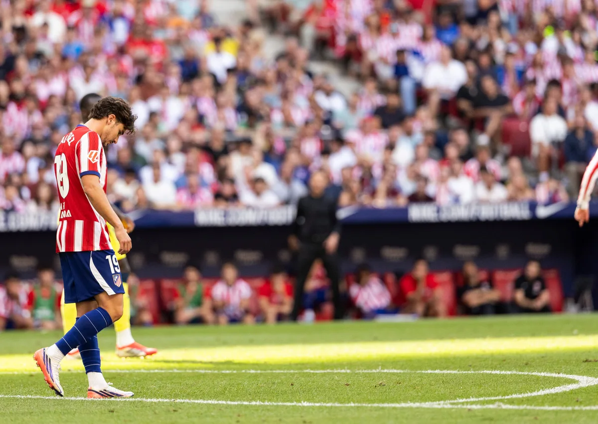 El Atlético sobrevive a todo, incluso a Julián Alvarez