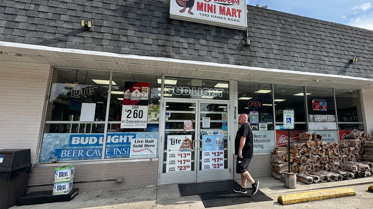 Buc-ee's chain draws outcry in Ohio for launching fight over mini mart's beaver logo
