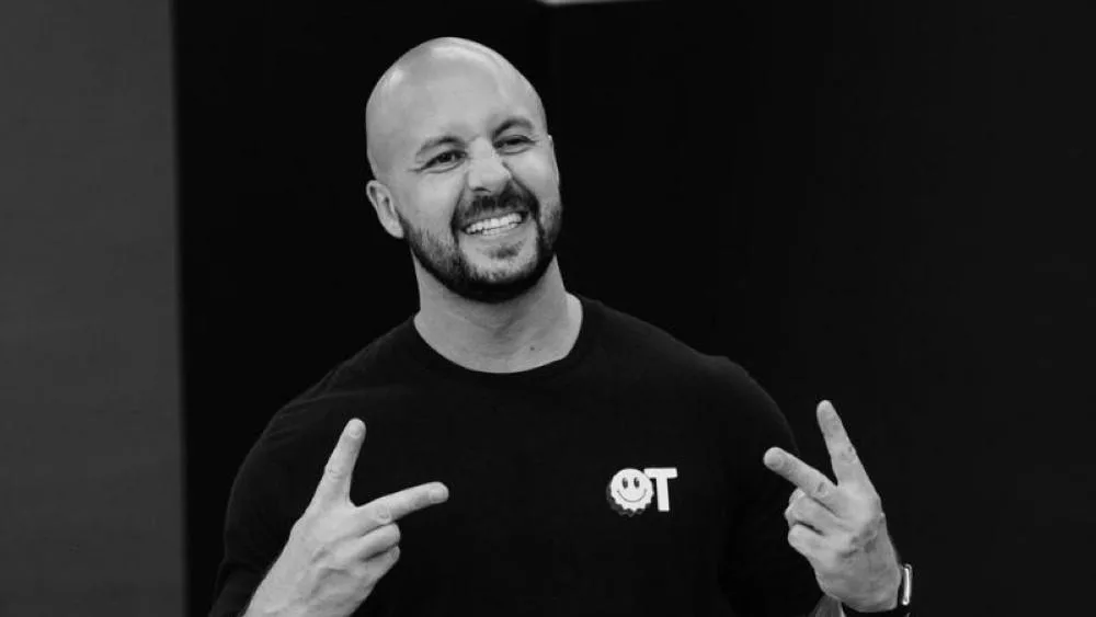 Leroy Saunders: Fitness community left devastated after gym coach dies during HYROX event in Bangkok