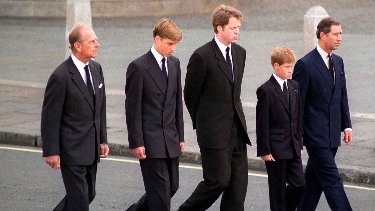El recordado momento del funeral de Lady Di que aún atormenta a Charles Spencer: "No creo que quede nadie vivo que piense que fue una buena idea"