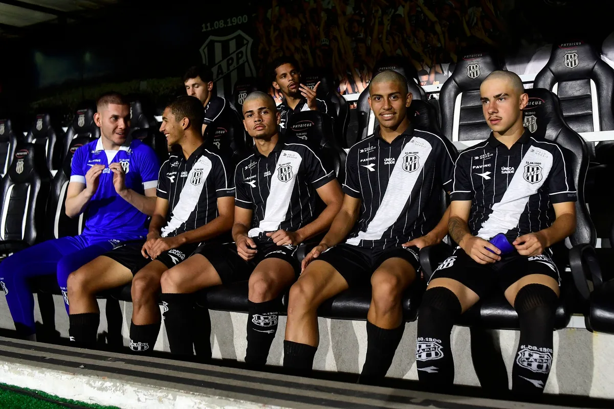 Ponte viaja só com formados na base para evitar W.O. na Série B