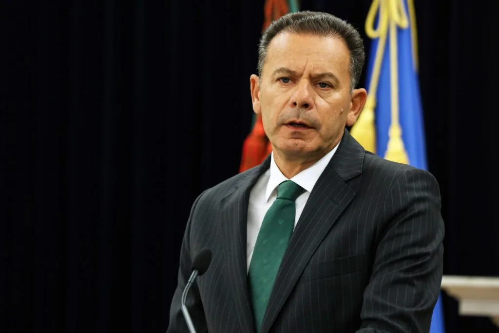 PM garante que Governo está a resolver problemas na administração interna e SIRESP