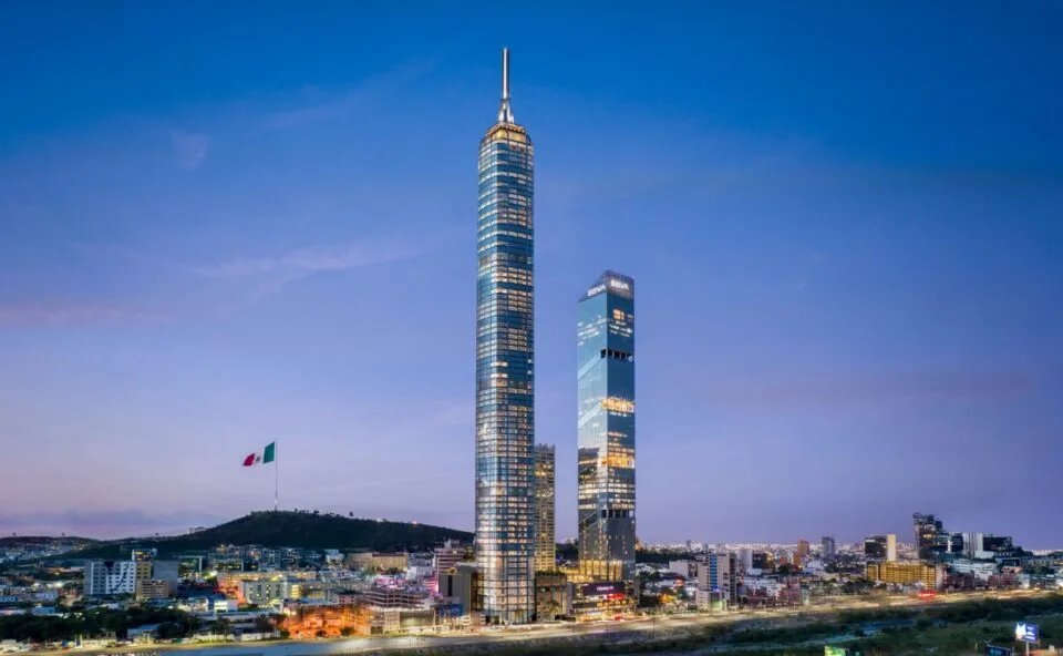 Prédio de 484 metros em construção promete mudar o horizonte da América Latina; veja fotos do projeto
