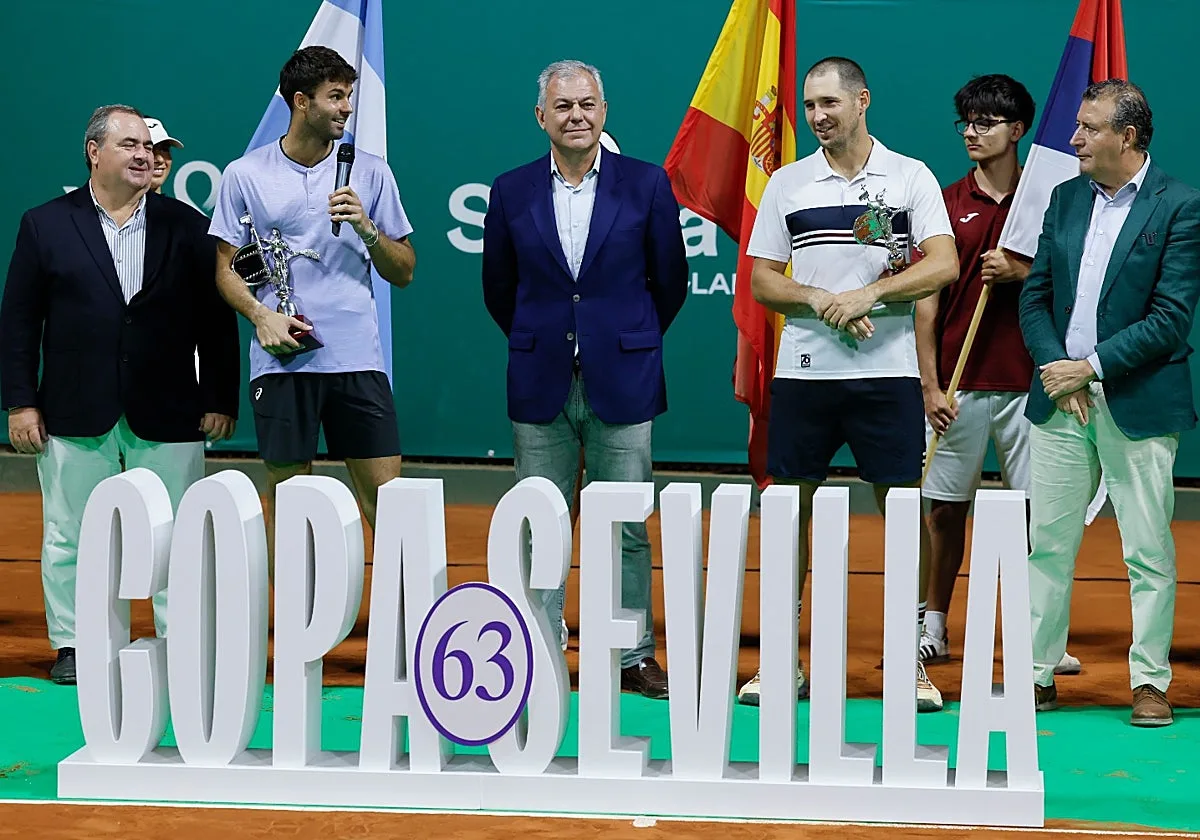 Facundo Díaz Acosta gana la Copa Sevilla con una lección de solidez y por la vía rápida