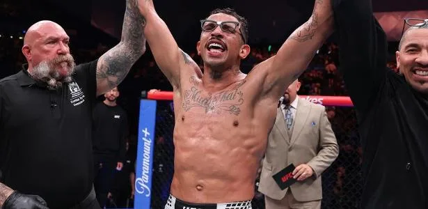 Carlos Prates tem que ser o próximo da fila pelo cinturão do UFC