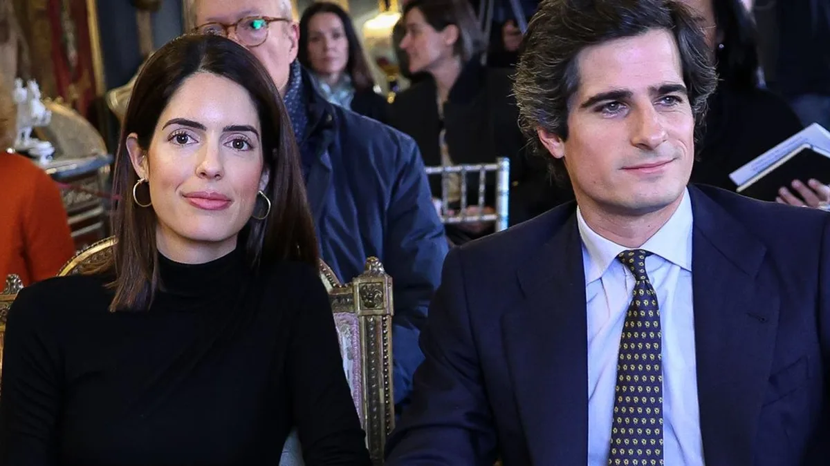 Fernando Fitz-James Stuart hace historia como pregonero en Alba de Tormes: el emotivo discurso con el que honra a su abuela, la duquesa De Alba