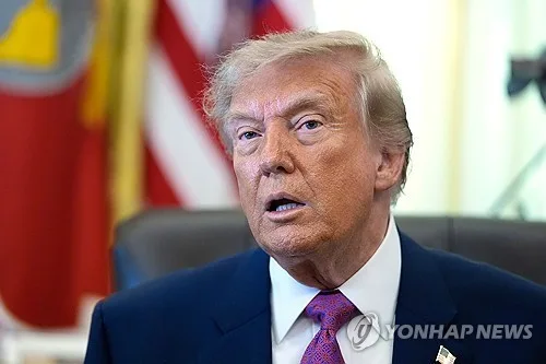 트럼프, 中은행 2차 제재 암시…中 "불법·일방 제재 반대"(종합)