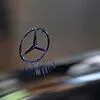 Mercedes anuncia recompra de ações no valor de mil milhões